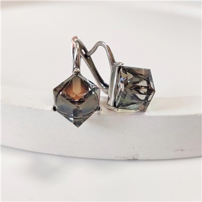 Серьги "Кубик" 8 мм