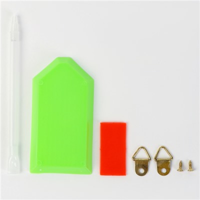 Алмазная мозаика на подрамнике с частичным заполнением «Романтика»‎ с гирляндой, 20×30 см