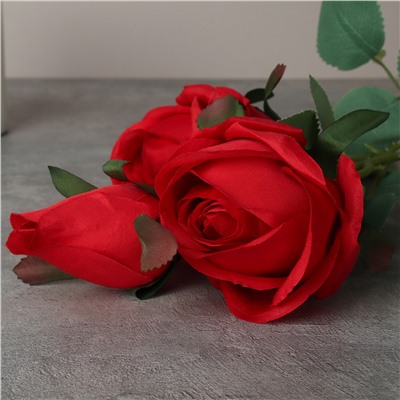 Цветок искусственный Роза букет 62 см 3 головы / HJY-3 /уп 2/400/