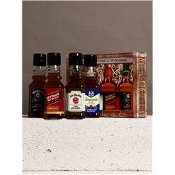 Подарочный набор «Для настоящего мужчины», гель для душа во флаконах виски, 4×100 мл