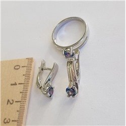 Комплект коллекция "Дубай", покрытие посеребрение с камнем, цвет перламутровый серьги, кольцо р-р 18, Е4163, арт.747.931