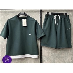 Спортивный костюм #22972650