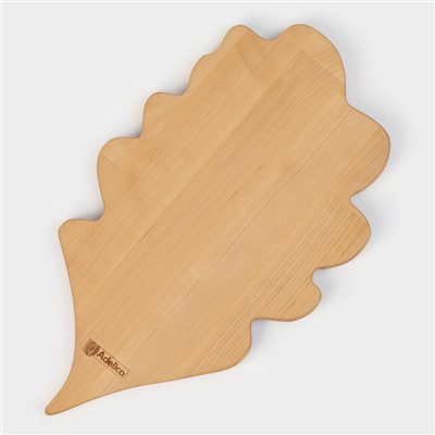 Менажница деревянная авторская Adelica «Дубовый лист», 35×20×1.8 см, пропитана минеральным маслом, берёза