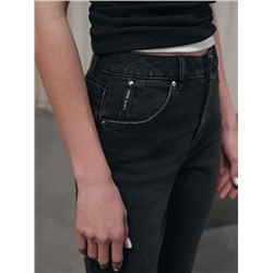 Актуальная коллекция CONTE CON-790 Чёрные джинсы slim с эффектом потёртостей из eco-friendly денима