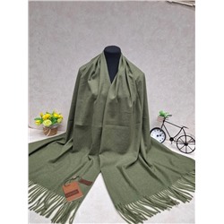 Тёплый палантин, цвет зеленый