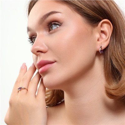 Комплект ювелирной бижутерии коллекция "Дубай" серьги и кольцо 17 р, покрытие позолота, вставка: фианиты, цвет: фиолетовый и прозрачный, арт.215.371-17