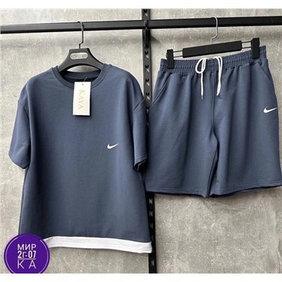 Спортивный костюм #22972650