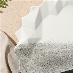 Тарелка плоская керамическая «Снежные горы», d=27 см