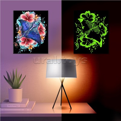 Картина по номерам 40х50 "Гавайский скат" со светящейся краской черный холст (17 цветов)