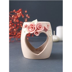 Аромалампа для эфирных масел «Сердце с розами», керамика, бежевая, 8×8×9 см