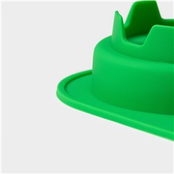 Форма для выпечки новогодняя Доляна «Новогодний набор», силикон, 20.5×22×3.5 см, 6 ячеек, зелёная