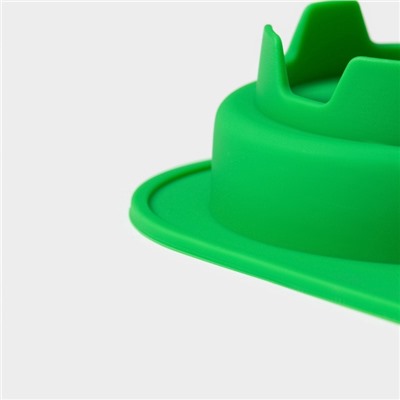 Форма для выпечки новогодняя Доляна «Новогодний набор», силикон, 20.5×22×3.5 см, 6 ячеек, зелёная