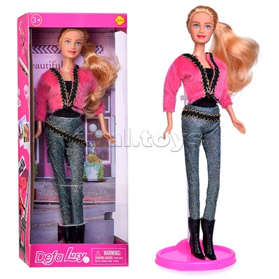 Кукла в модном стиле