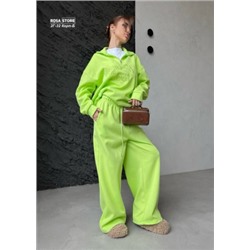 Спортивный костюм #22798635