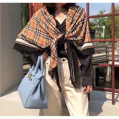 Платок #23052906