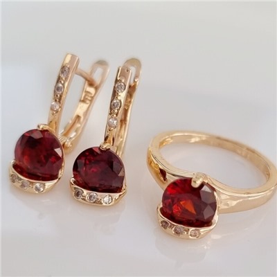 Комплект ювелирная бижутерия коллекция  "Дубай" серьги и кольцо 20 р, покрытие: позолота, вставка: фианиты, цвет: красный и прозрачный, арт.217.316-20