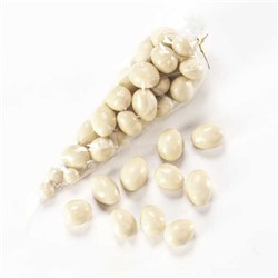 Миндаль в белой шоколадной глазури