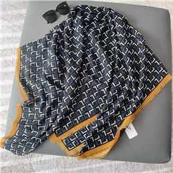 Платок #23052909