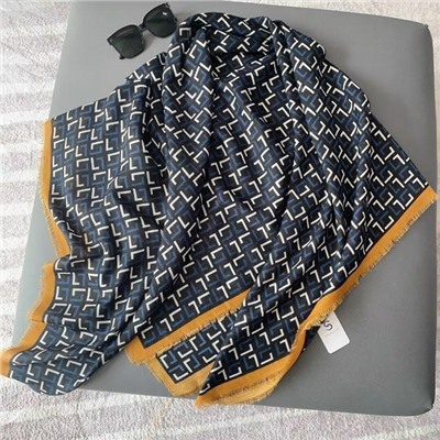 Платок #23052909