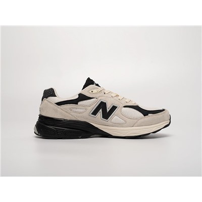 Кроссовки New Balance 990 v3