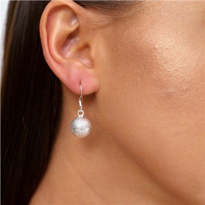 Серьги висячие с шариками, покрытие посеребрение, №013025, арт. 001.329