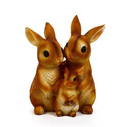 Садовая фигура из полистоуна «Семья зайцев», 26×17×13 см