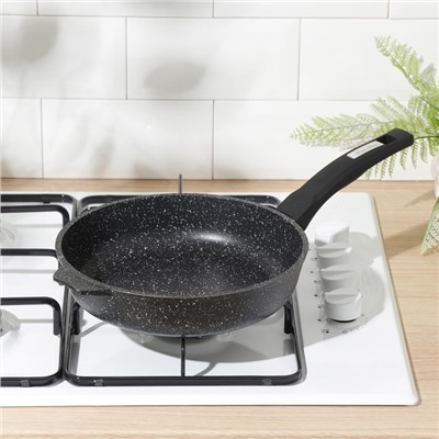 Сковорода Мечта «Гранит Black» Induction Pro, d=24 см, пластиковая ручка, антипригарное покрытие, индукция, литой алюминий, чёрная