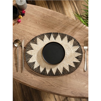 Коврик сервировочный плетёный овальный, 40×30×0.5 см, ротанг, чёрно-белый