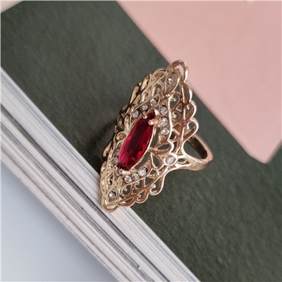 Кольцо уценка коллекция "Дубай", покрытие: позолота, вставка: фианиты и красный камень, 3,5, р-р 18, арт. 217.056-18