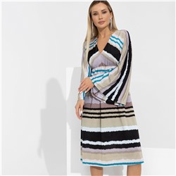 Платье со свободными рукавами, Тайна образа