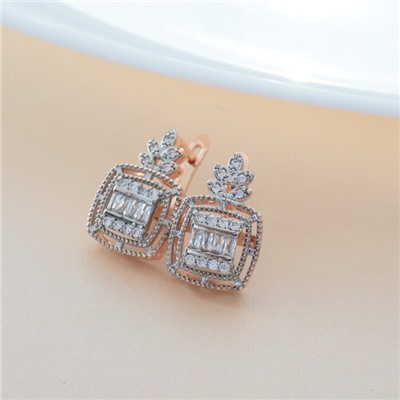 Серьги цветы ювелирная бижутерия коллекция "Дубай", покрытие позолота, вставка: фианиты, цвет: прозрачный, арт.213.603