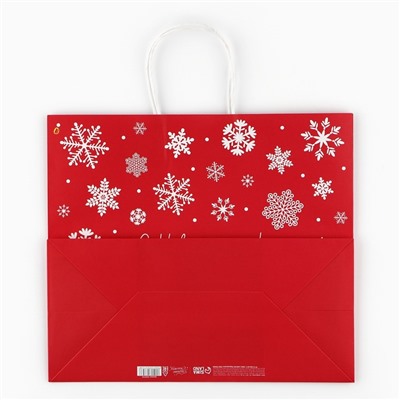 Пакет подарочный новогодний «Снежинки», белый крафт, 32×28×15 см