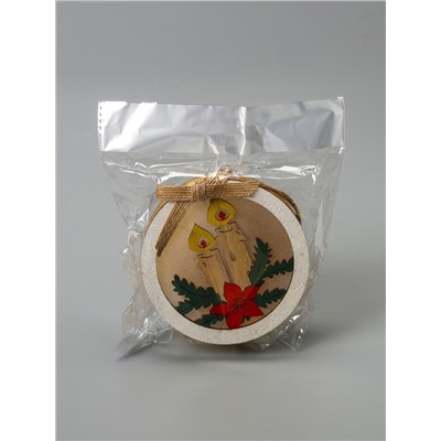 Ёлочная игрушка «Шар со свечками», 10×10×3 см, от батареек, свечение тёплое белое