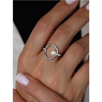 Кольцо из серебра с пресноводным культивированным жемчугом родированное 925 пробы К-0103-158-12