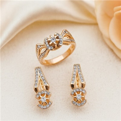 Комплект ювелирной бижутерии коллекция "Дубай" серьги и кольцо 18 р, покрытие позолота, вставка: фианиты, цвет: прозрачный, арт.216.401-18