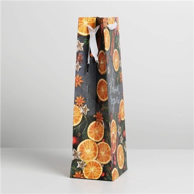 Пакет подарочный новогодний ламинированный под бутылку «Уюта и тепла в Новом году», 13×35×10 см