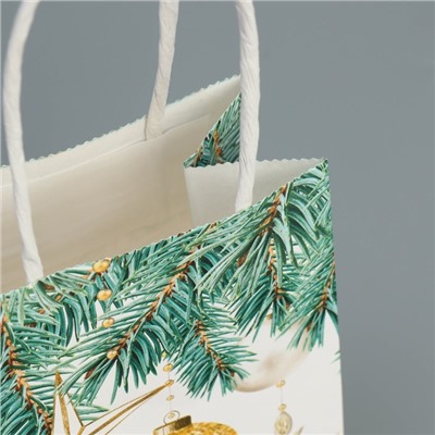 Пакет подарочный новогодний крафтовый «Роскошь Нового года», 15×10×6 см