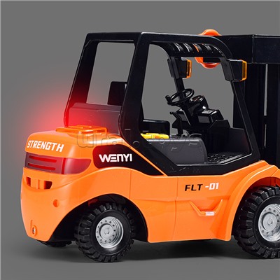 Погрузчик "Вилочный" с поддоном и бочками, 1:14 (свет,звук) в коробке