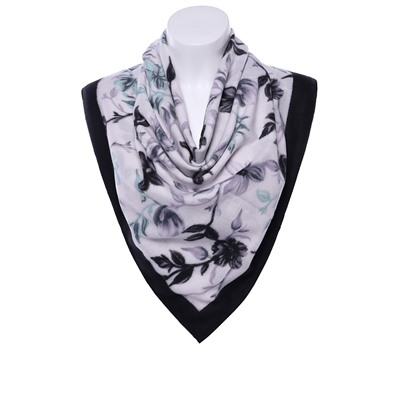 Платок D2545 цветы