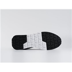 Кроссовки Puma R22