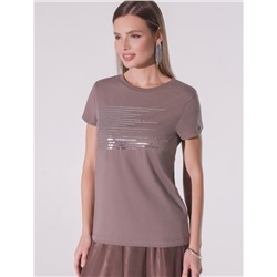 Нарядная футболка с пайетками