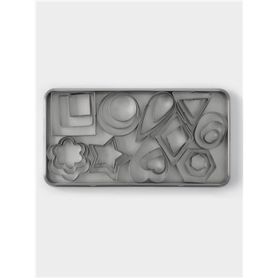 Формы для печенья Доляна «Ассорти», набор 30 шт., в кейсе, нержавеющая сталь, серебристые