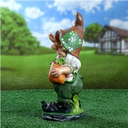 Садовая фигура из полистоуна «Гном с тыквой», 19×12×38 см