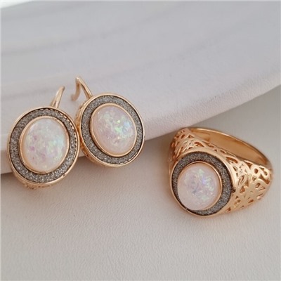 Комплект ювелирная бижутерия с крупным камнем коллекция  "Дубай" серьги и кольцо 20 р, покрытие: позолота, вставка: искусственный камень с вкраплениями, блестящий глиттер, цвет: прозрачный и белый, ар