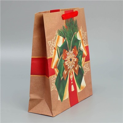 Пакет подарочный новогодний крафтовый «Новогодний подарок», M 26×30×9 см