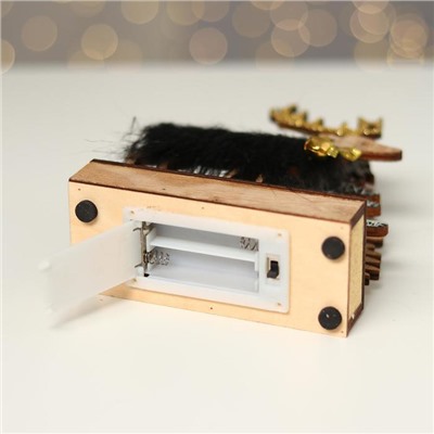 Декор с подсветкой «Ёлочки и олень с колокольчиком», 13.5×5×22 см, зелёный