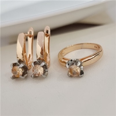 Комплект ювелирной бижутерии коллекция "Дубай" серьги и кольцо 17 р, покрытие позолота, вставка: фианиты, цвет: желтый, арт.313.199-17