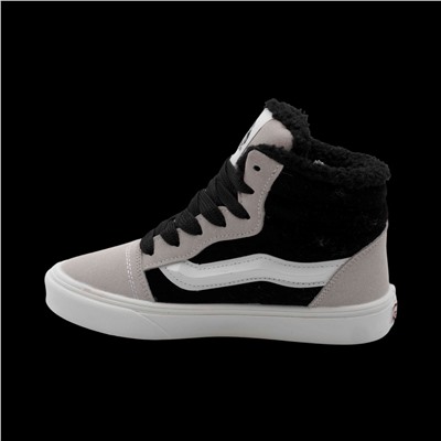 Кроссовки на меху 6687-1 черные