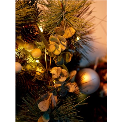 Декор настенный «Снежноягодник», 72×20 см, 18 LED, от батареек CR2032×2, свечение тёплое белое