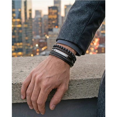 Браслет из стали на кожаном ремешке